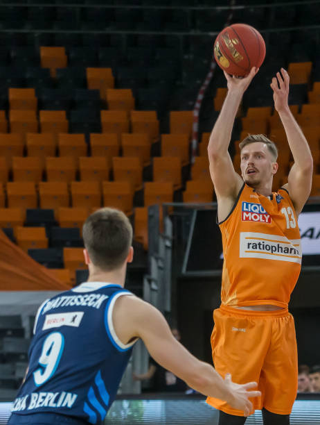 迎个人荷兰 迎个人荷兰